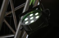 headlights-3293952_640