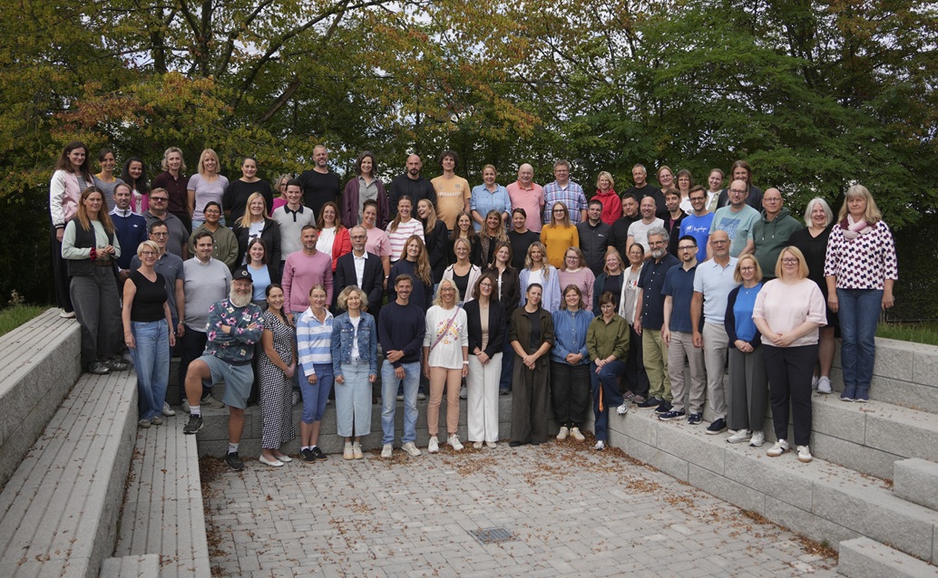 Gruppenfoto des Kollegiums des Gymnasiums Korntal-Münchingen im Schuljahr 2026/2027.